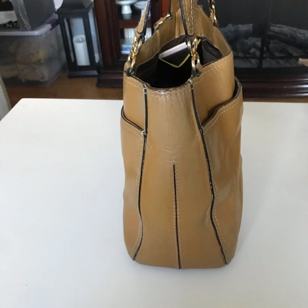 Vintage Leather Satchel Bag Camel Brown Adrienne Vittadini Classic Top Handle